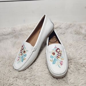 Driver Club USA Women's Leather Nashville Loafers